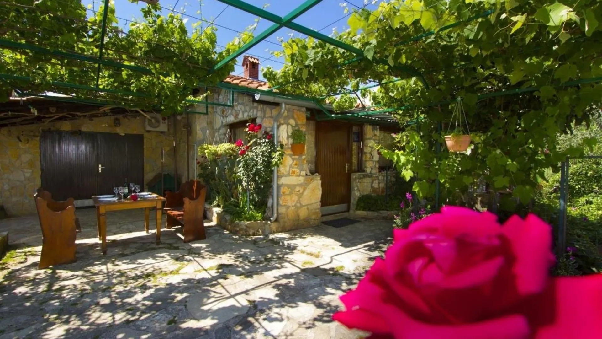 Ferienhaus Mit Privatpool Fuer 6 Personen Ca 75 Qm In Pula-Fondole, Istrien Istrische Riviera Valbandon