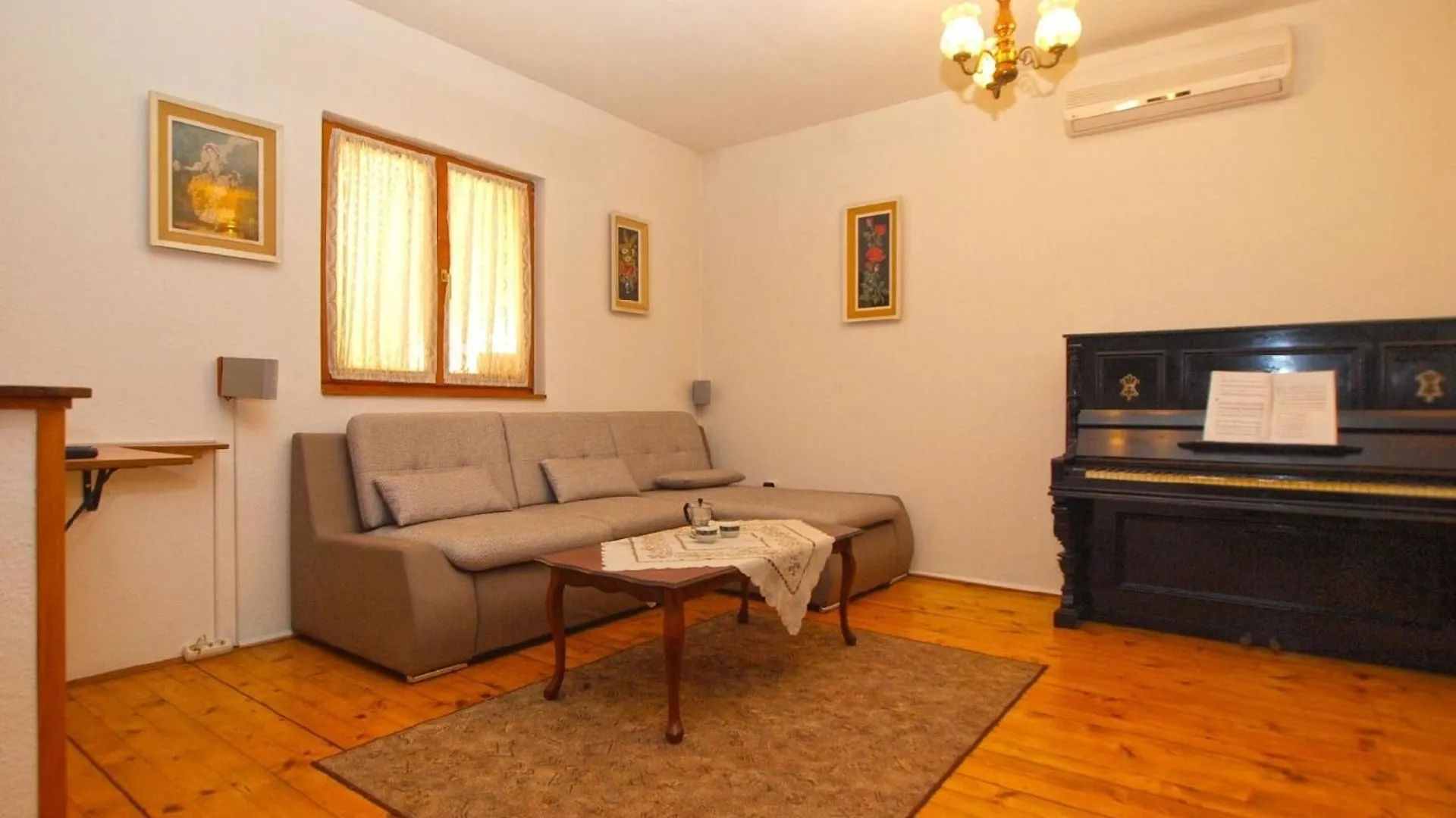 Ferienhaus Mit Privatpool Fuer 6 Personen Ca 75 Qm In Pula-Fondole, Istrien Istrische Riviera Valbandon Holiday home